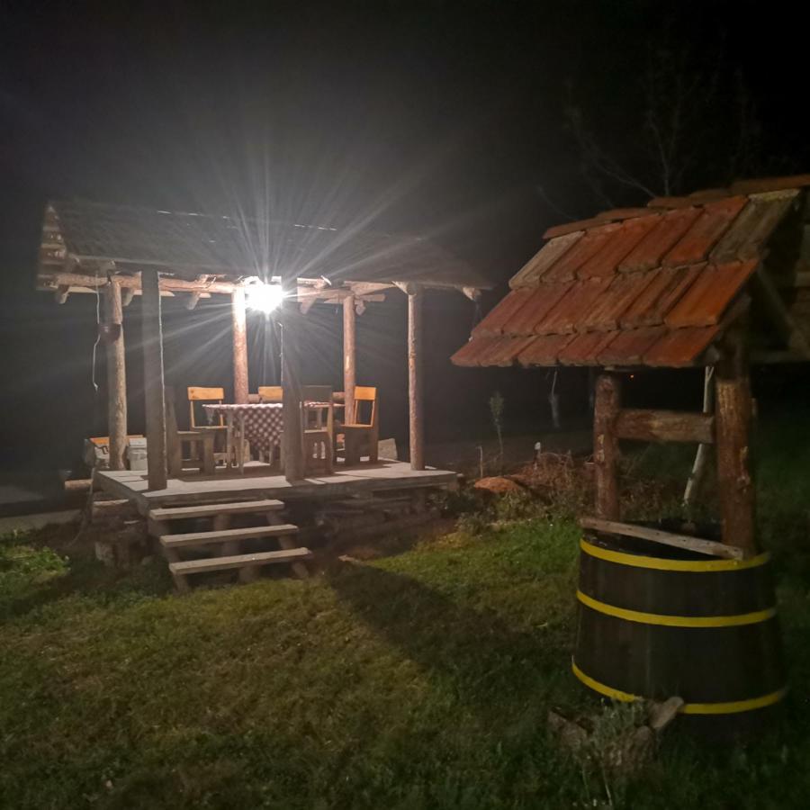 Etno Konak Angela Hotel Kalna Exterior foto