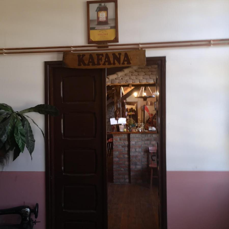 Etno Konak Angela Hotel Kalna Exterior foto